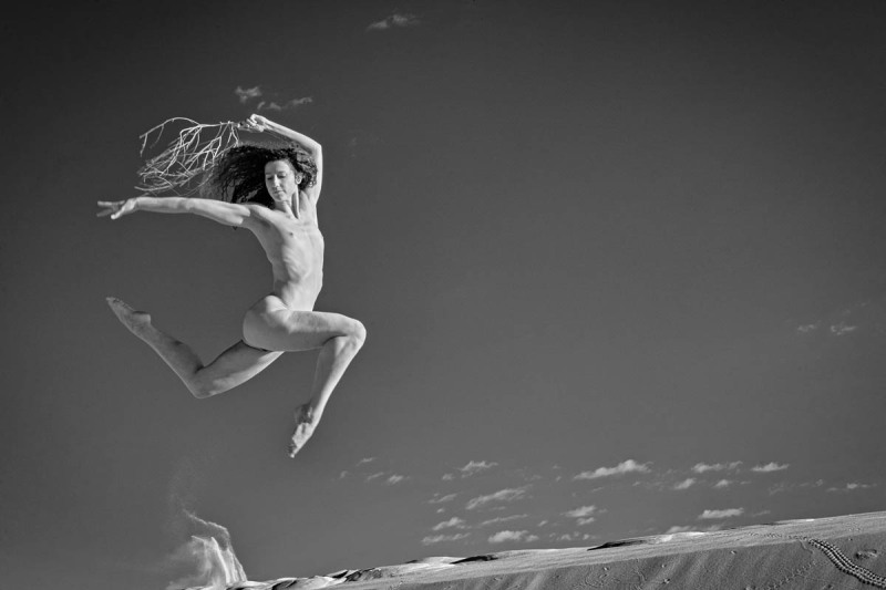 Leap of joy, Vivan, White Wash Sand Dunes, Utah